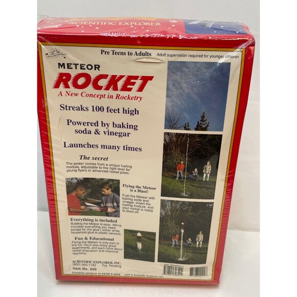 Scientific Explorer Meteor Rocket Kit Science 17" Long Build & Blast 100' High - Picture 2 of 4